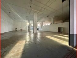 Benoi Road (D22), Warehouse #575458791
